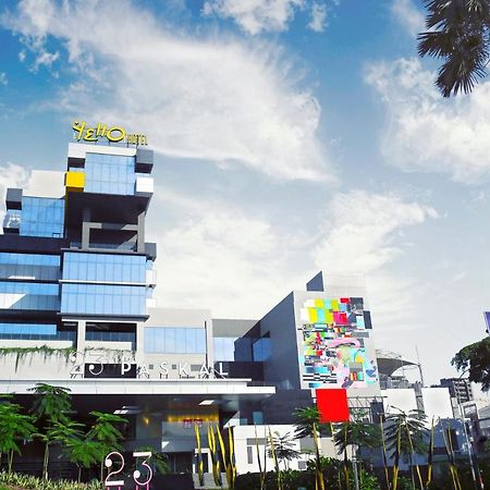 เยลโล โฮเต็ล ปาสกาล บันดุง Hotel ภายนอก รูปภาพ